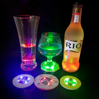 12pcs 6 CM 4 LED Dekoracijo Svetlobe Steklenico Nalepke Glorifier Mini LED Železnica Pokal Mat za Stranke, Bar Klub Vaza poroko Kozarec Vina
