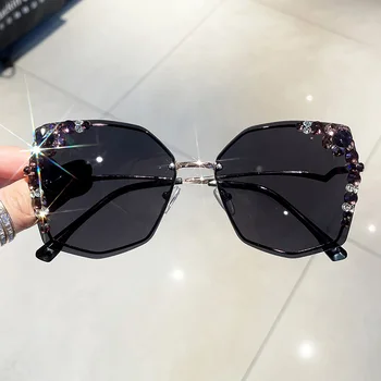 2021 Luksuzni Nosorogovo sončna Očala Ženske Cut Kovinski Rob Poligona sončna Očala Modnih Odtenkih za Ženske Vožnje Očala