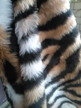Dobra kakovost Tiger tiskanja specializiranimi za umetno krzno, tkanine, moda krzno ovratnik dekorativni plišastih preprogo ,počutil krpo števec tkanine