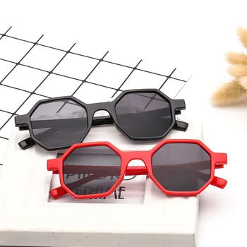 Evropski Stil Nepravilne Geometrijske ženska sončna Očala Edinstven Modni PC Okvir Octagon sončna Očala Leopard Za Ženske, Dekleta UV400