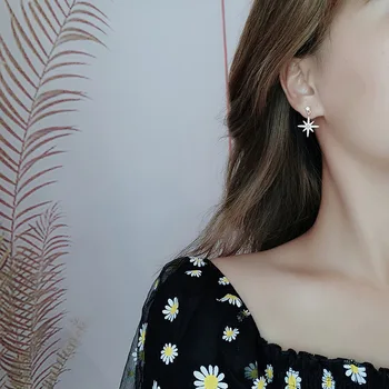 Korejski Modni Uhani 2021 Trend Luna Star Uhani za Ženske Gold Uhani Visijo Brez Uho Luknjo Nakit Uhan Cresent