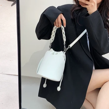 Naguban Tote Vedro vreča 2021 Moda Novih kakovostnih PU Usnja Ženske Oblikovalec Torbici Vrvico Rami Messenger Bag
