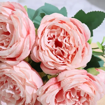 Najbolje Prodajan Lepa Rose Peony Umetne Svile Cvetja Majhen Bel Šopek Doma Stranka Zimske Poroka Dekoracija Ponaredek Cvetje