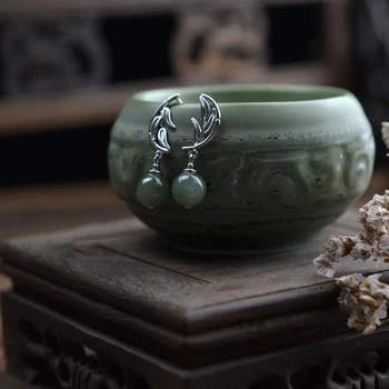 Naravni Hetian zelena jadeit Tajski srebrni uhani Kitajski retro sveže romantični čar ženske pošljete prijateljem, obletnice, darila