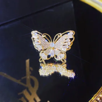 Novo 2021 modni nakit odpiranje visoko-kakovostni razred baker vdelan cirkon metulj obroč luksuzni sijoče cocktail party obroči za ženske