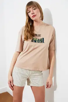 Trendyol Naskışlı Ohlapno Pleteno T-Shirt TWOSS21TS1588