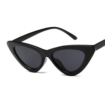 Vintage Moda za Oči, sončna Očala Retro Cat Sončna Očala Ženske Trikotni sončna Očala UV400 Srčkan Trending Luksuzni sončna Očala