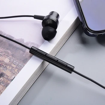 Xiaomi 3,5 MM Slušalke Dvojno Dinamično in-Ear Slušalke Žične Nadzor Dvojno Voznik Z Mic Za Mi Opomba 10 CC9 Pro Redmi Opomba 7 8 8T
