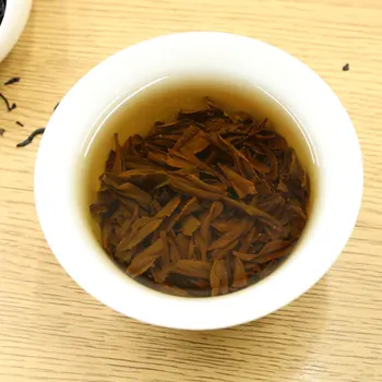 Črni Kitajski Čaj Lapsang Souchong Čaji Longan Aromo in Dimljen Okus Zheng Shan Xiao Zhong 250 g